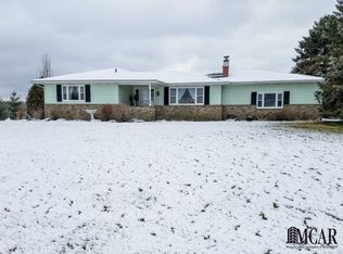 8211 Buckeye Rd, Waldron, MI 49288