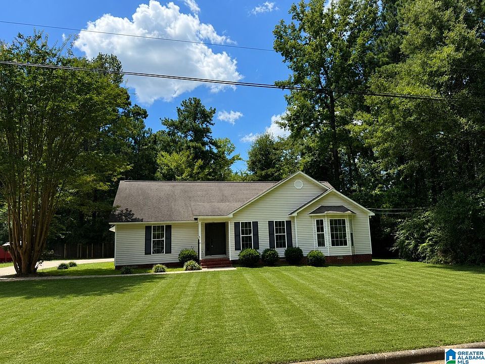 1st image of 100 Carlee Ave