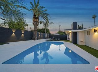 20308 Mobile St, Winnetka, CA