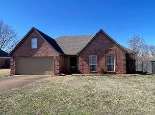115 Lakewood Dr, Oakland, TN 38060