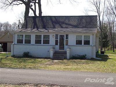 1st image of 1102 Linden Dr