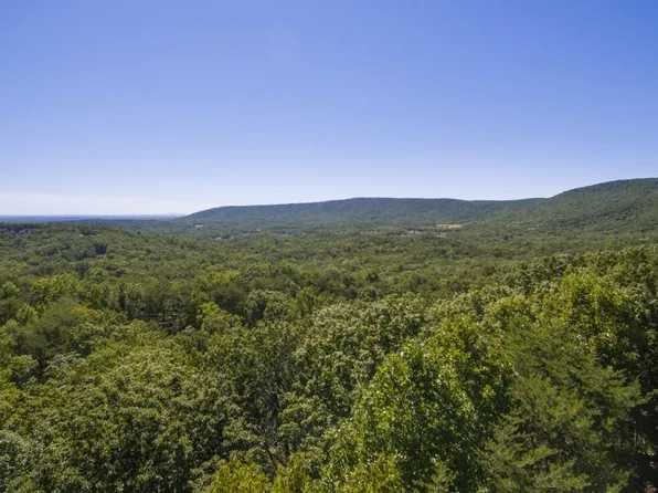 125 Indian Oak Dr #115, Waleska, GA 30183