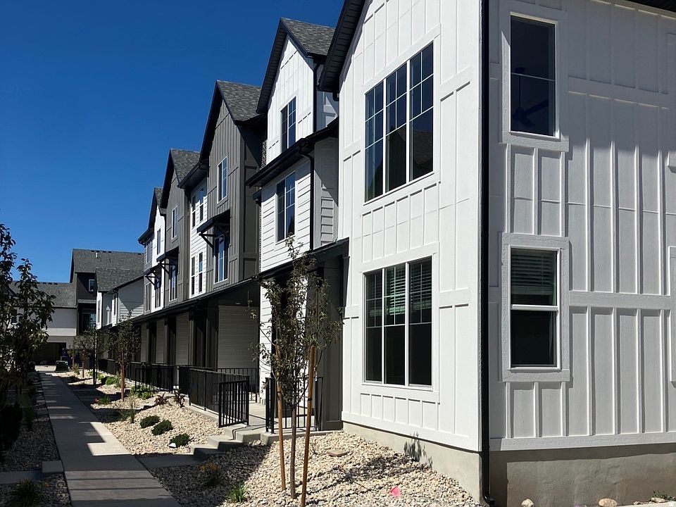 1st image of 1159 N Downfield Ln #204