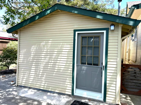 (undisclosed Address), Santa Cruz, CA 95060