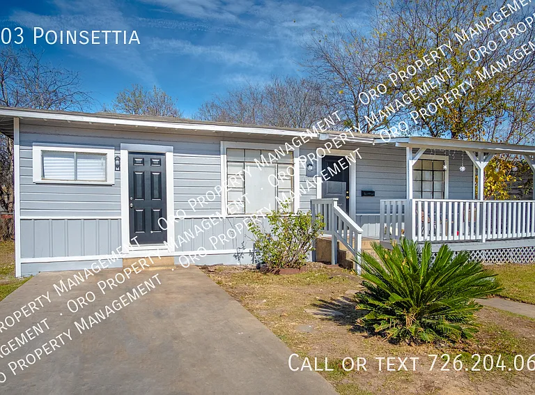 1003 Poinsettia — Photo 4