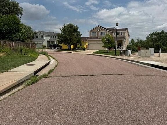 5th image of 1185 Lords Hill Dr