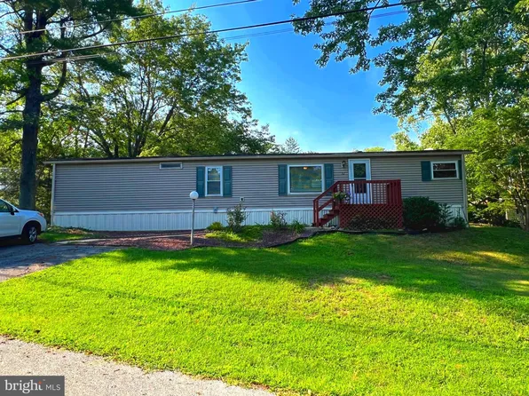 32 Melissa Ln, Downingtown, PA 19335