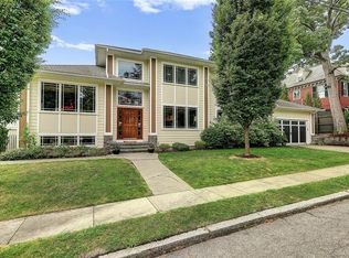 156 Blackstone Blvd, Providence, RI 02906