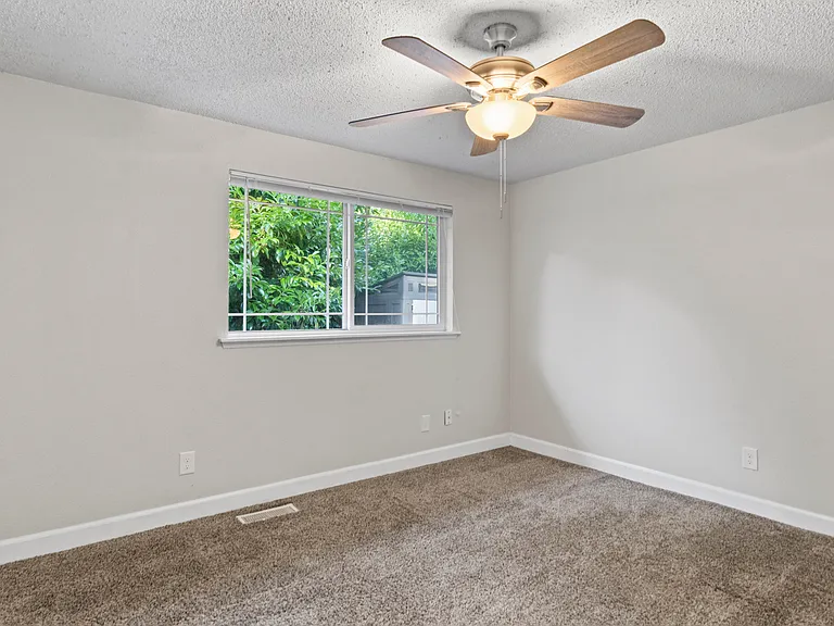 8416 100th Street Ct SW — Photo 9