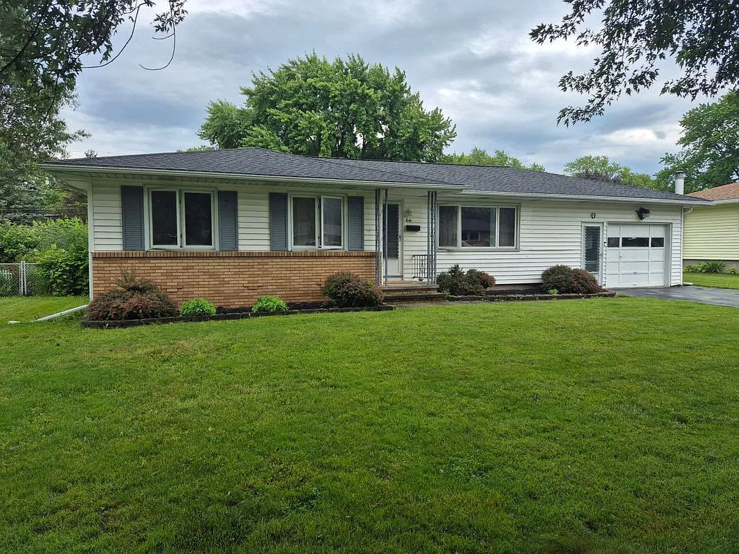 3 bed, 1.0 bath, 1163 sqft, $2,000 — Photo 1