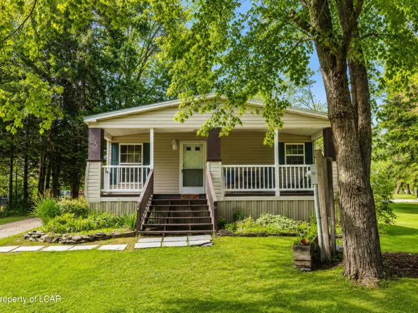 221 Henry Holod Rd, Factoryville, PA 18419