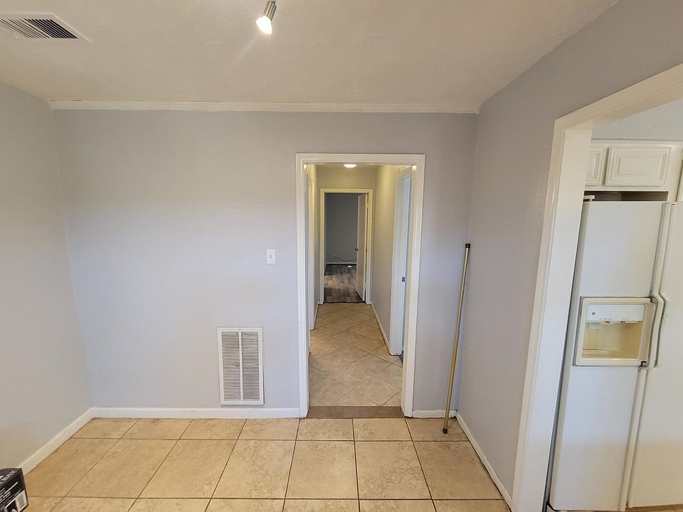 12247 W Village Dr UNIT D, Houston, TX 77039 | Zillow