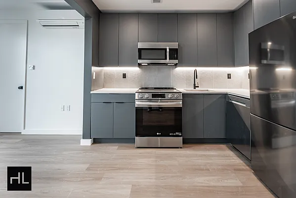 Rented by Highline Residential | media 2