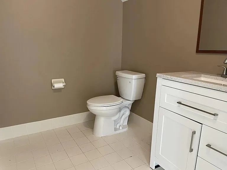 4229 E Main St — Photo 12