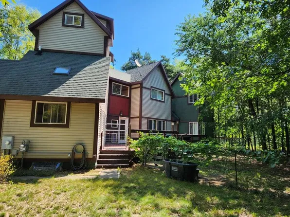 6771 E Tyler Rd, Twin Lake, MI 49457