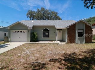709 Locust St, Tarpon Springs, FL 34689