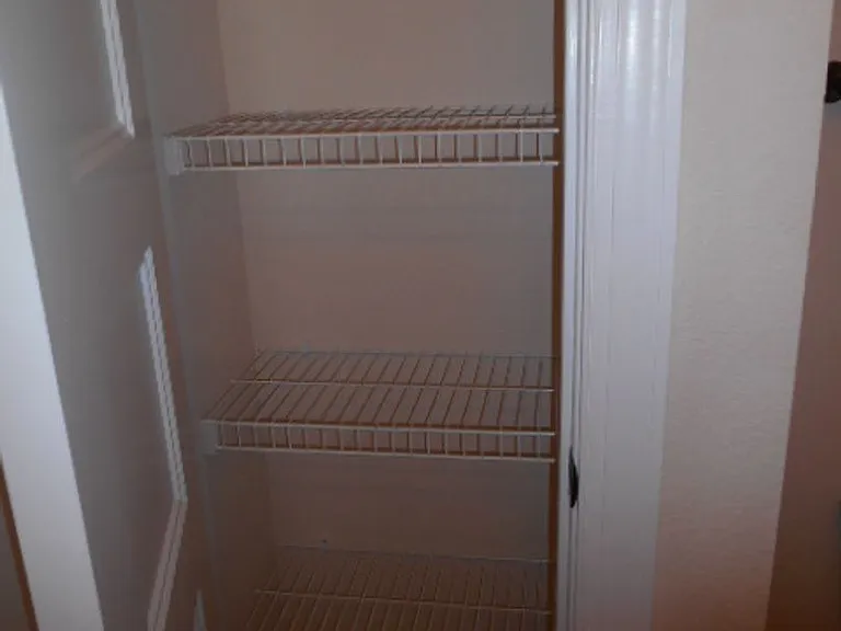 Briton Trace Apartments — Photo 73