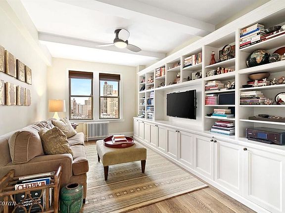 4th image of 325 E 79th St APT 15C