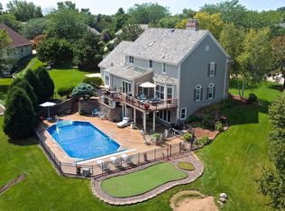 13055 W Westeria Ct, New Berlin, WI 53151