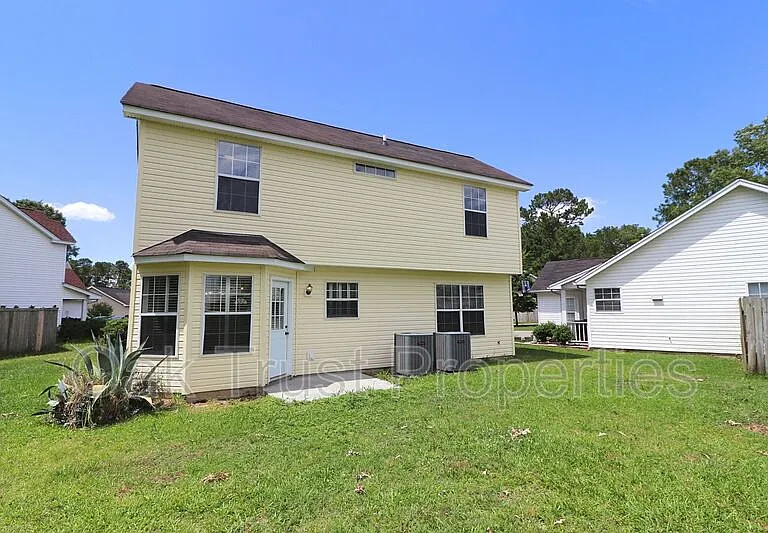 294 Hastings Dr — Photo 13