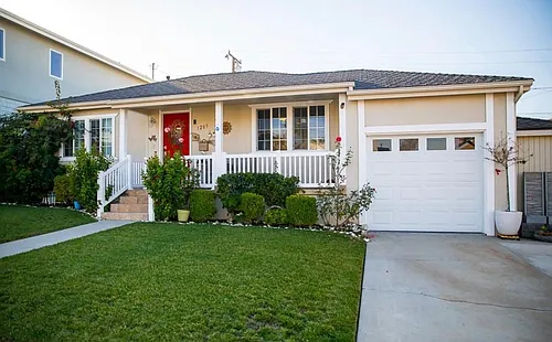1205 Manzanita Ln Photo 1