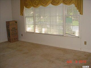 3rd image of 6801 Highbrook Dr