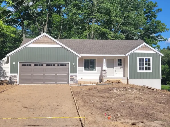 15012 Oakwood Dr, Big Rapids, MI 49307