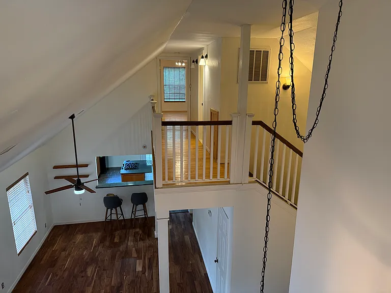 616 W Live Oak St — Photo 11