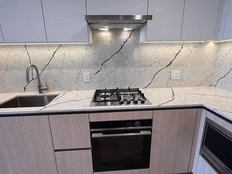 2135 Springer Ave #16XX — Photo 4