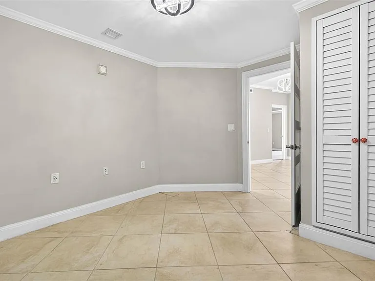 450 Knights Run Ave #505 — Photo 17