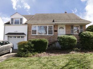 75 Winding Ln, Bloomfield, NJ 07003