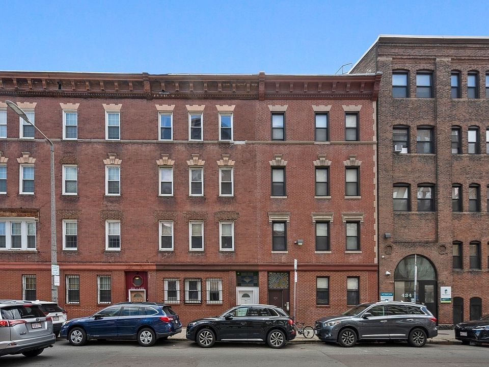 1st image of 410 Harrison Ave