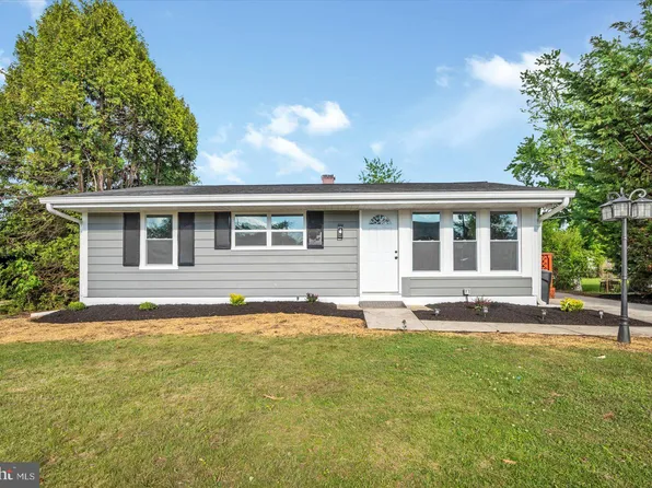 3107 Rheims Rd, Baltimore, MD 21244