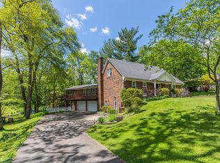 319 Forest St, Berea, KY 40403