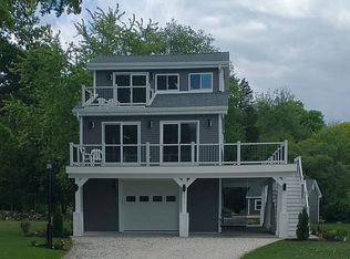 771 Pearse Rd, Swansea, MA 02777