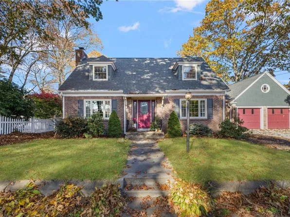 46 Channing Ave, Riverside, RI 02915