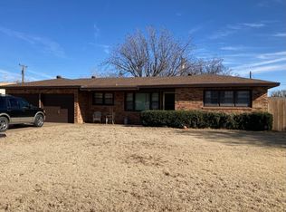 830 S 19th St, Slaton, TX 79364
