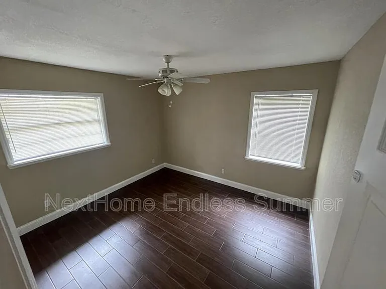 2226 Leon Rd — Photo 7