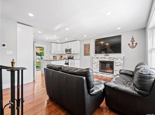 1665 Washington Ave, Seaford, NY 11783