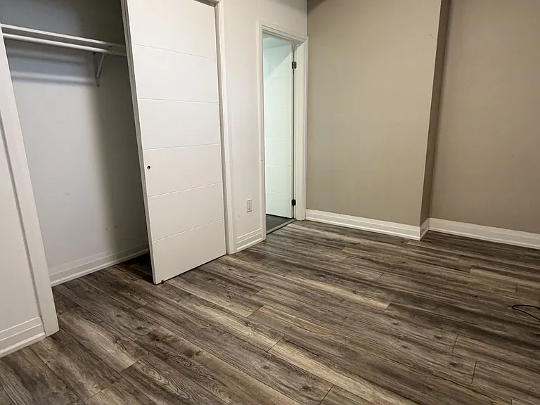217 Jarvis St #5 — Photo 11