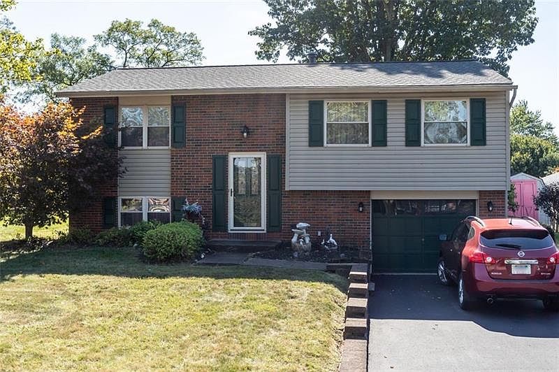 1st image of 568 Sautter Dr