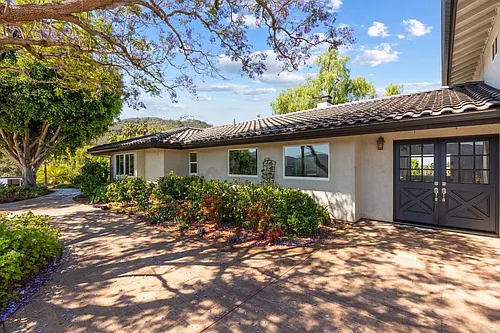 20063 Elfin Forest Ln Photo 1