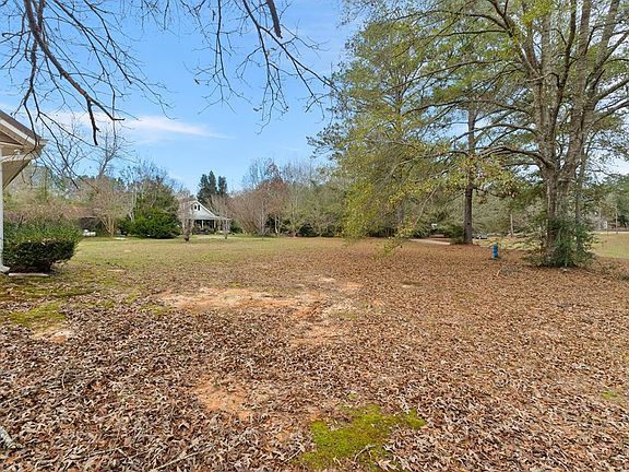 2nd image of 9 Albert Odom Dr