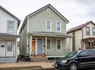 1663 Washington St, Dubuque, IA 52001