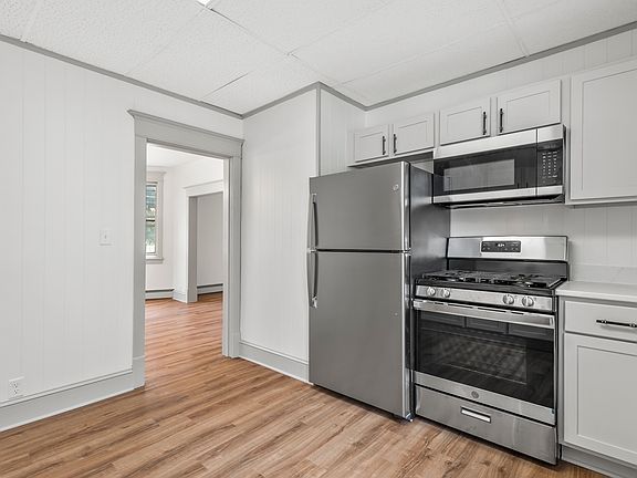 3rd image of 303 Grand Ave APT 1