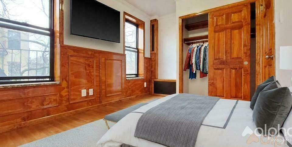 1st image of 169 E 101st St #19A