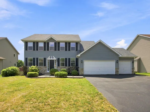 9646 Gander Ln, Saint Bonifacius, MN 55375