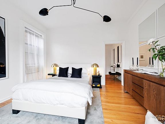 3rd image of 2800 Broadway #5E
