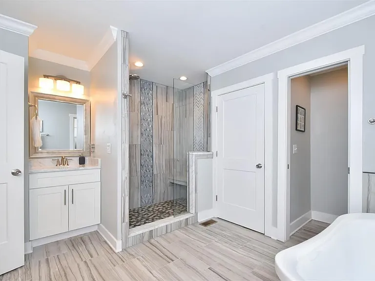 530 Chinoe Rd — Photo 14