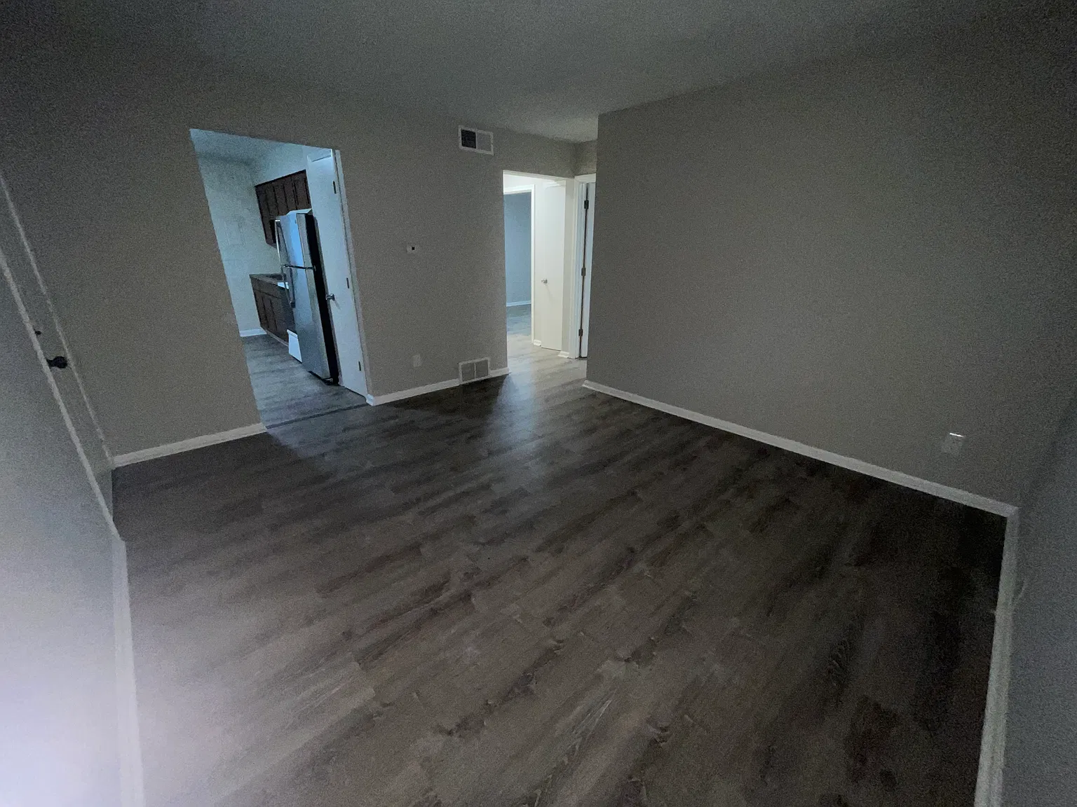 2 bed, 840 sqft, $1,050 — Photo 4